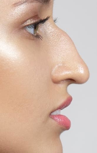 HR Plastic Surgery - Misshapen Nose